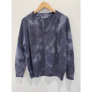 NEW LOVE TANJANE women's v neck sweater in blue paris